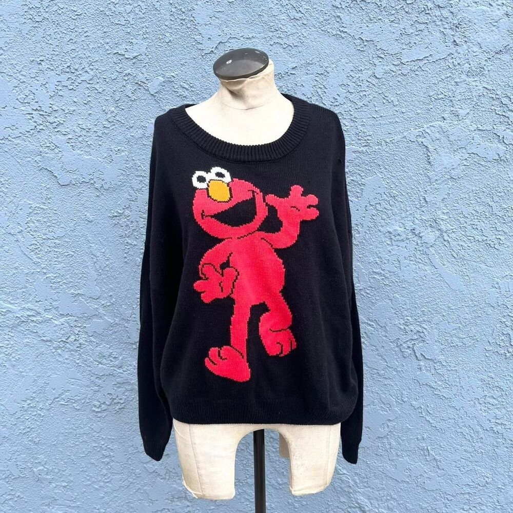 Women's Elmo Sweater Size Large Sesame Street